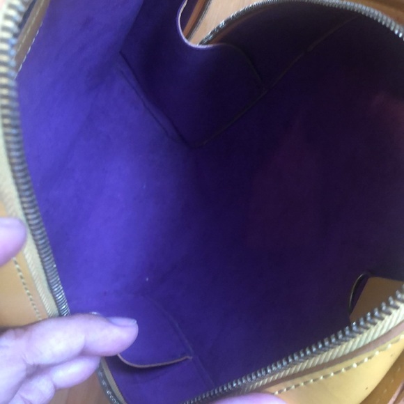 LOUIS VUITTON EPI LEATHER MABILLON BACKPACK-good condition - Picture 3 of 12